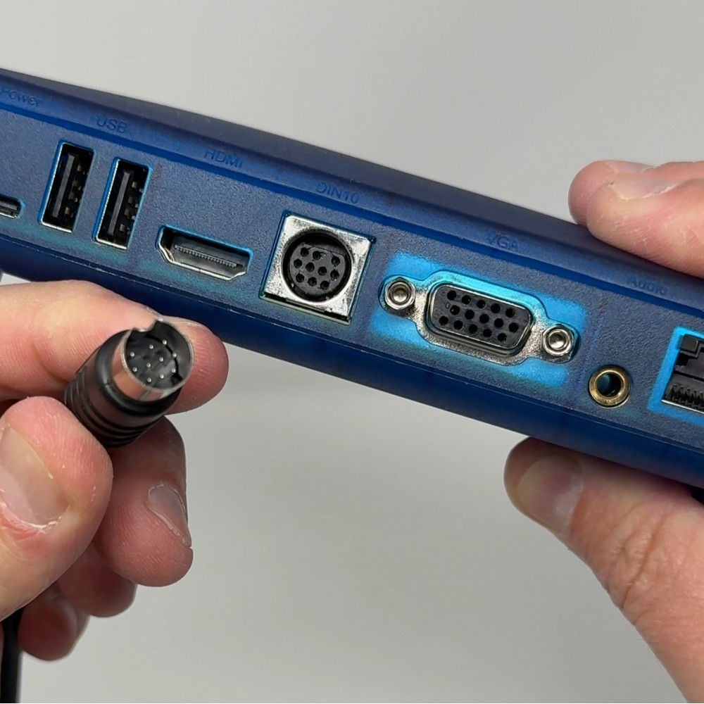 Super Station one Playstation RGB SCART NTSC PAL PACKAPUNCH cable CSYNC